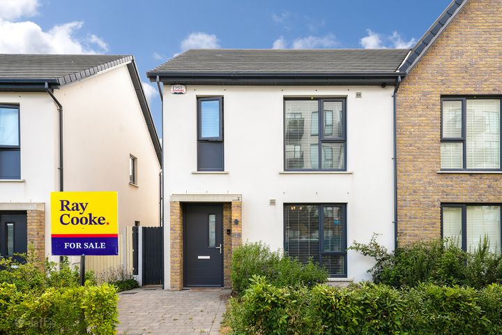 2 Parkleigh Row, Seven Mills, Clondalkin, Dublin 22