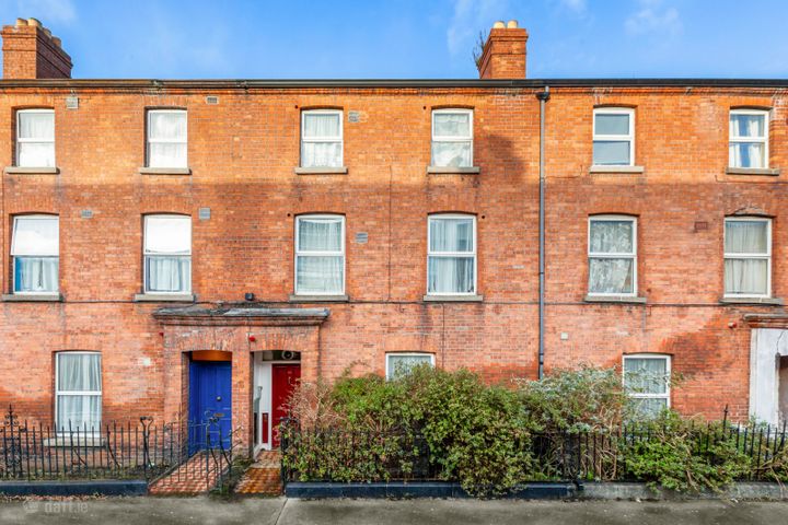 38 Cabra Park,, Phibsboro,, Dublin 7, D07F298