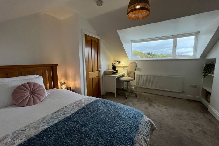 Laurence Grove, Dublin 20, Chapelizod, Dublin 20