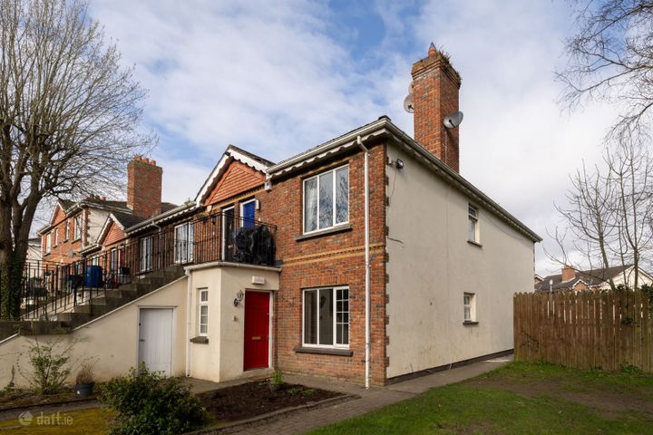 6 Green Isle Court, Clondalkin, Dublin 22, D22T611