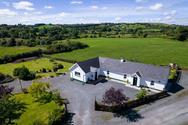 Tigh Fada, Rosduff, Aughnacliffe, Co. Longford, N39V240