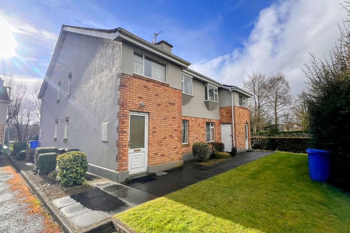 16 Bridge Court, Bridge Street, Ballinasloe, Co. Galway, H53XV26