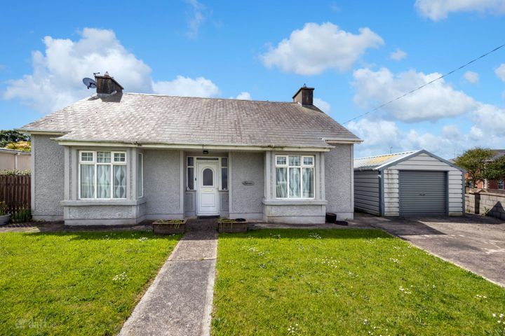 Belvedere, Saint Martin's Road, Rosslare Harbour, Co. Wexford, Y35C8N1