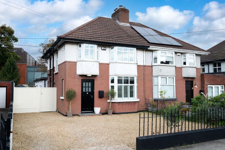 13 Annaville Park, Dundrum Road, Churchtown, Dublin 14, D14KR68