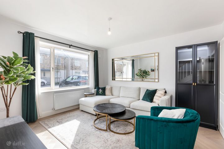 6 Rathborne Row, Ashtown, Dublin 15, D15V3HY - Photo 3