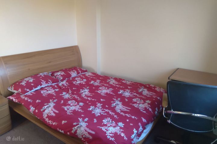 Pinewood Grove, Bay Estate, Dundalk, Co. Louth, Dundalk, Co. Louth