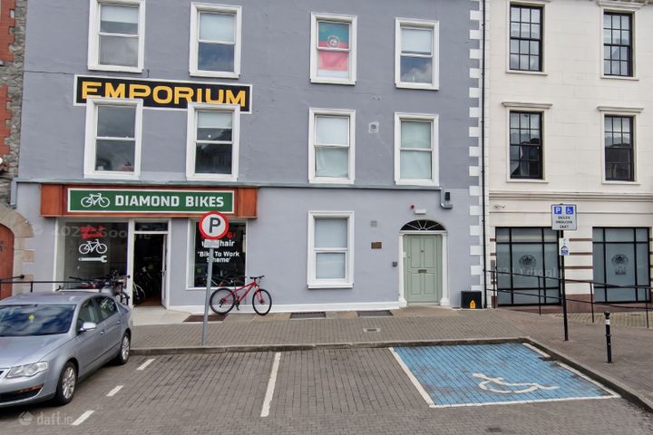 Apartment 6, Castle House, The Diamond, Clones, Co. Monaghan