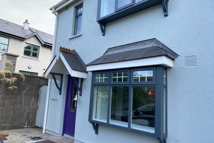 3 Beach Cove Holiday Homes, Dunmore East, Co. Waterford