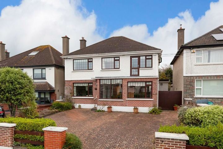 7 Shielmartin Drive, Sutton, Dublin 13, D13E971