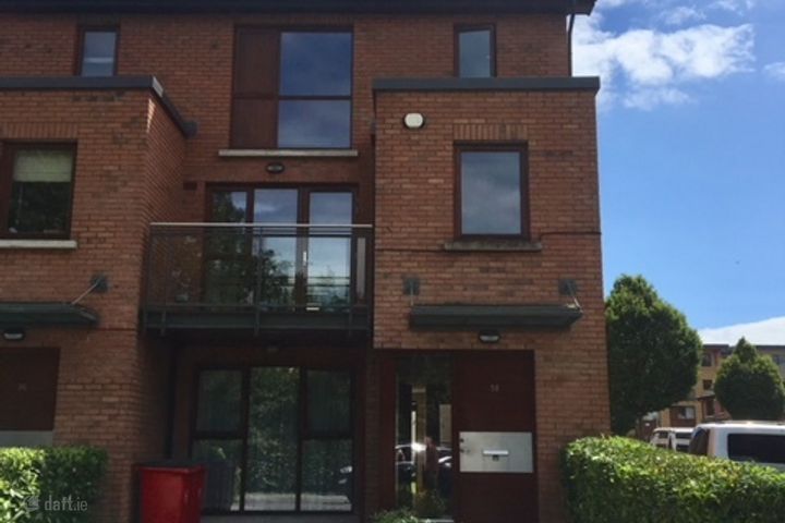 38 Castlegate Grove, Adamstown, Lucan, Dublin