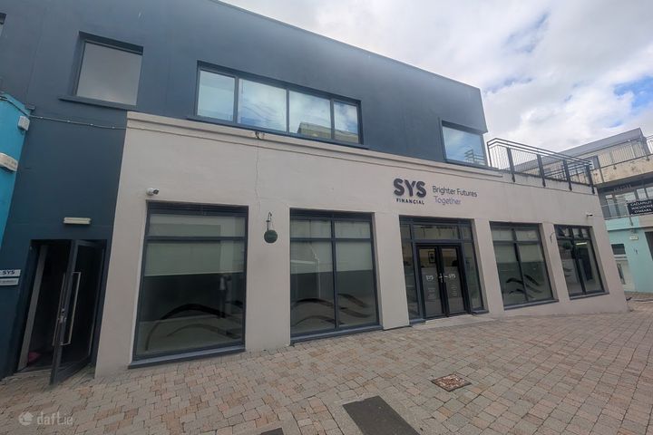 21 Quintin's Way, Nenagh, Co. Tipperary