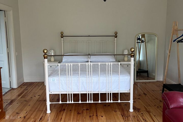 Castleblayney Road, Castleblayney, Co. Monaghan