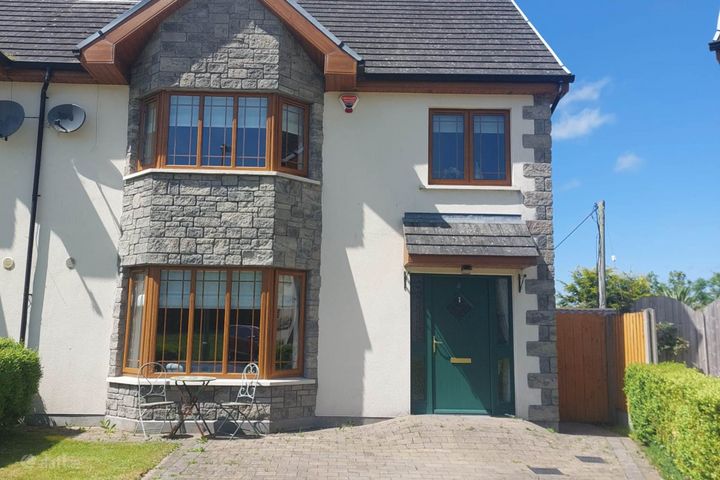 4 Cherrymount Crescent, Virginia Road, Ballyjamesduff, Co. Cavan