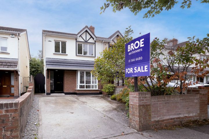 9 Sundale Parade, Tallaght, Dublin 24, D24Y8N4