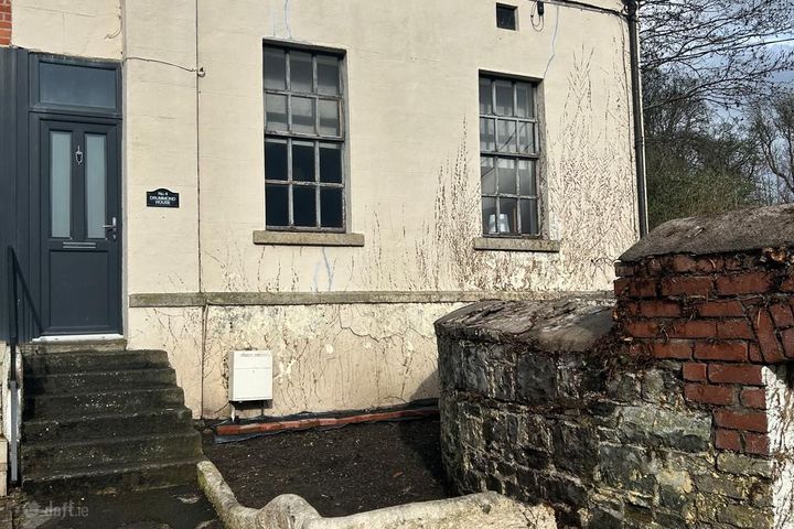 3 Drummond House, Martin'S Row, Chapelizod, Dublin 20