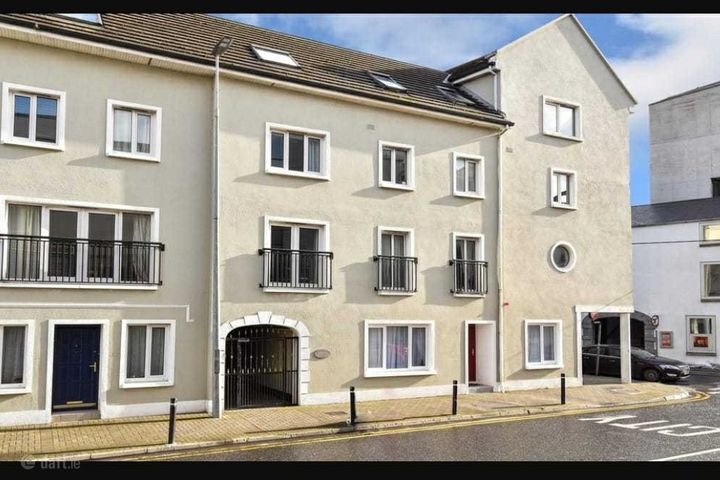Caiseal Eala, Galway City Centre, Co. Galway