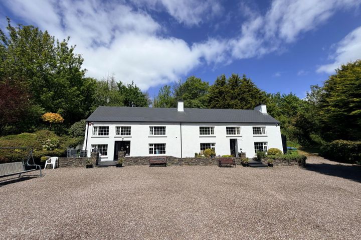 Behagh House, Behagh, Dunmanway, Co. Cork, P47VX80