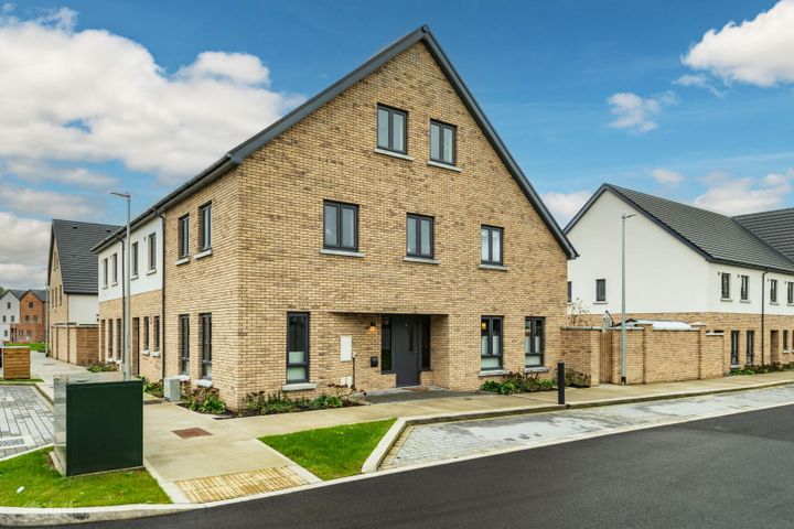 6 The Grove, Páirc Na Manach, Newbridge, Co. Kildare, W12F704