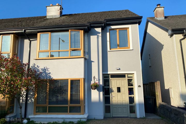 25 Carrabeag, Newport Road, Castlebar, Co. Mayo, F23WY27