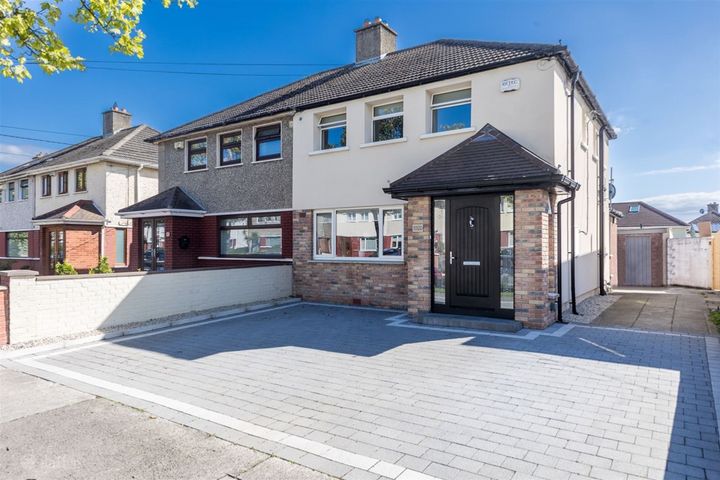 100 Shanard Road, Dublin 9, Ballymun, Dublin 9