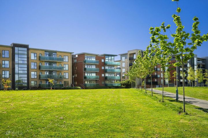 Apartment 74, Rosanule, Phoenix Park Avenue, Castleknock, Dublin 15, D15WP99