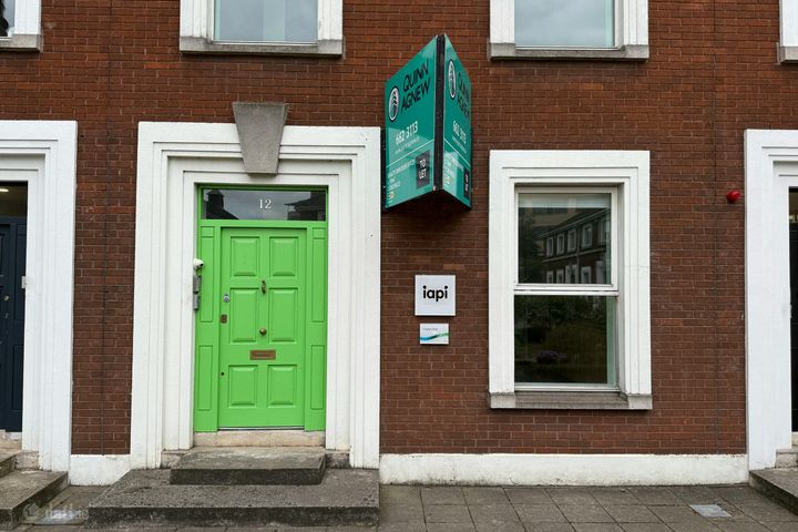 12 Clanwilliam Square, Grand Canal Quay, Dublin 2