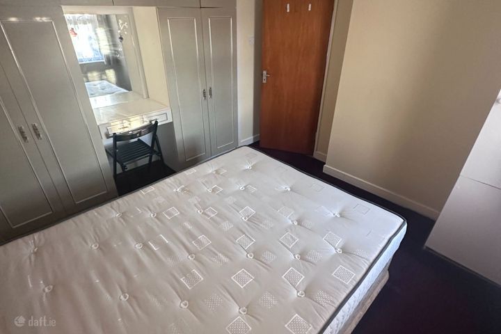 Glenvara Park, Dublin 16, Firhouse, Dublin 24