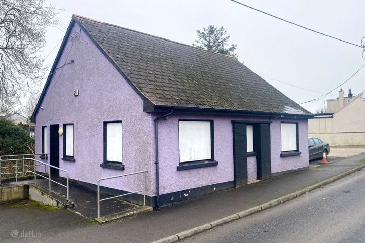 Sandy Row, Castlefin, Castlefin, Co. Donegal, F93N9R0