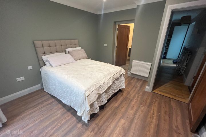 9A ELM PARK, Renmore, Co. Galway
