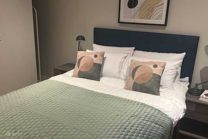 Heuston South Quarter,Saint John'S Road West,Dublin 8, Kilmainham, Dublin 8