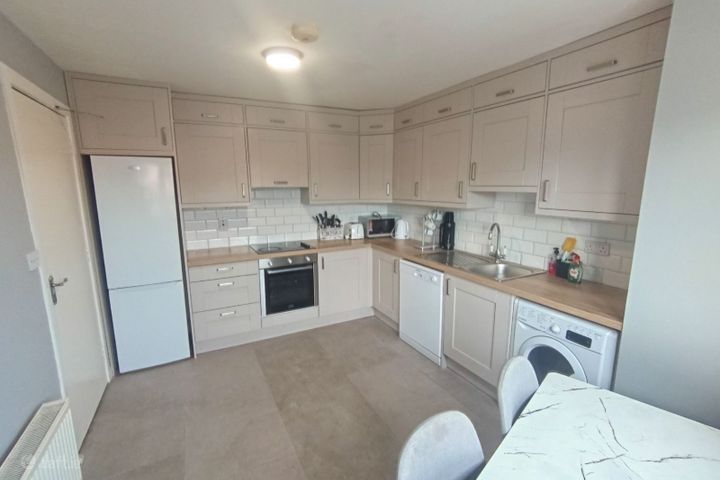 Dooradoyle Centre, Saint Nessan'S Road, Dooradoyle, Co. Limerick