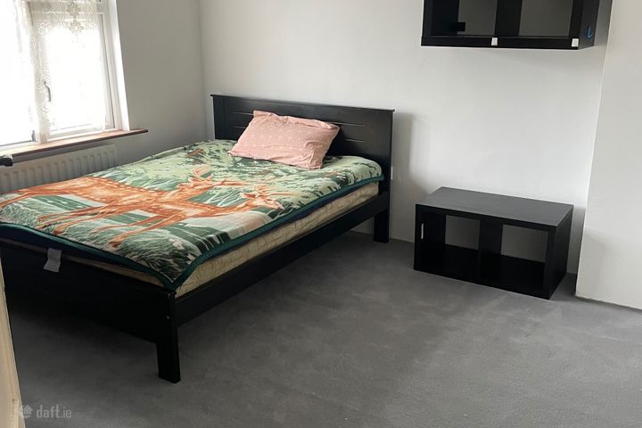 Bunting road, Crumlin, Dublin 12