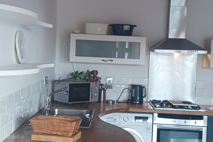 Finglas Rd, Finglas, Dublin 11