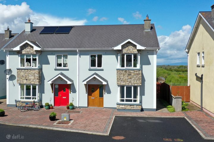 11 Sraid An Muileann, Drumlish, Longford, Longford
