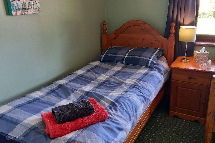 Chapel Street, Thurles, Co. Tipperary