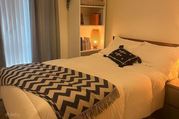 St James’s Wood, South Circular Road, Kilmainham, Dublin 8