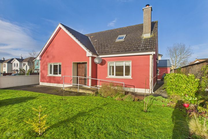 14 Eden Park, Loughrea, Co. Galway, H62K254