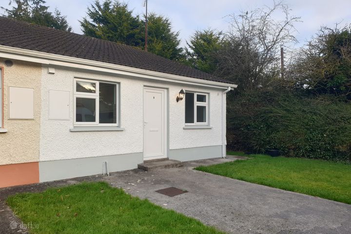 8 Castle Park, Castle St, Roscommon, Roscommon