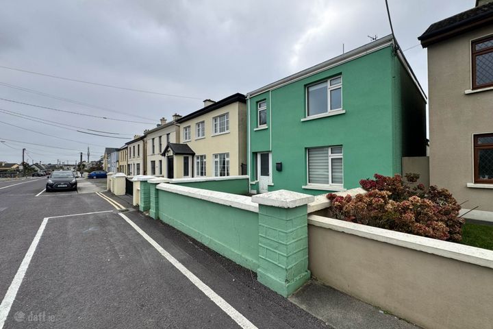 Cedarhurst, Church Road, Ballybunion, Co. Kerry, V31VX23