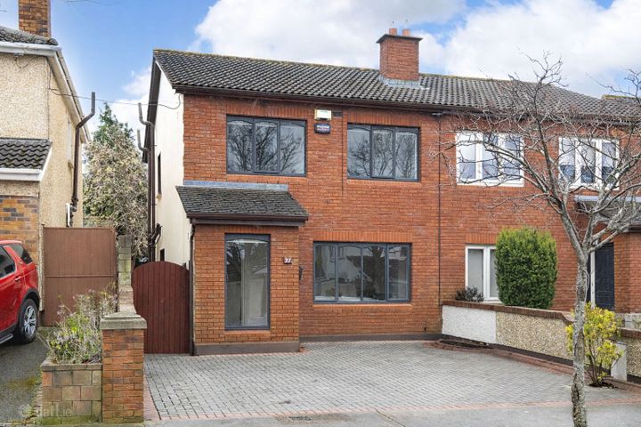 27 Beverly Downs, Knocklyon, Dublin 16, D16H9R9