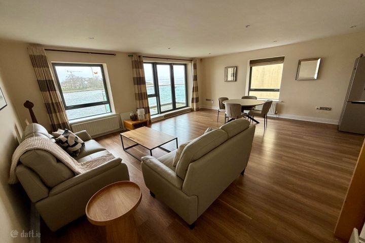 Hartys Quay,Rochestown Road, Rochestown, Co. Cork