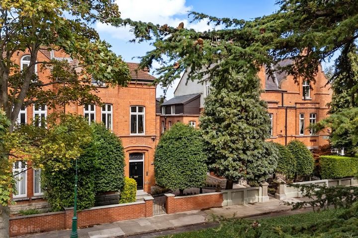11 & 12 Sunbury Gardens, Dartry, Dublin 6, D06AK11