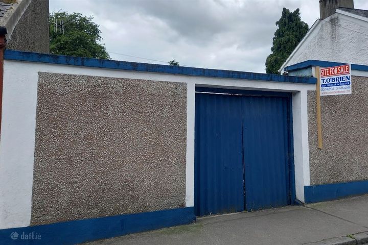 Mountain Road, Cahir, Co. Tipperary