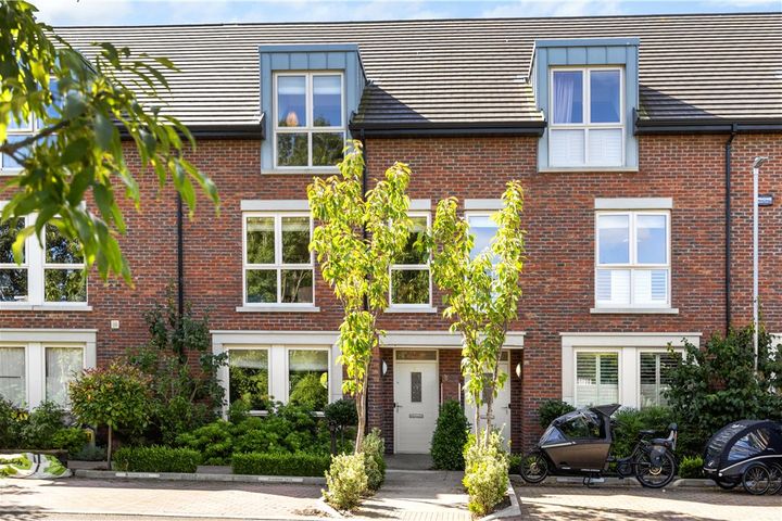 39 Fairway Drive, Cualanor, Upper Glenageeary Road, Dublin