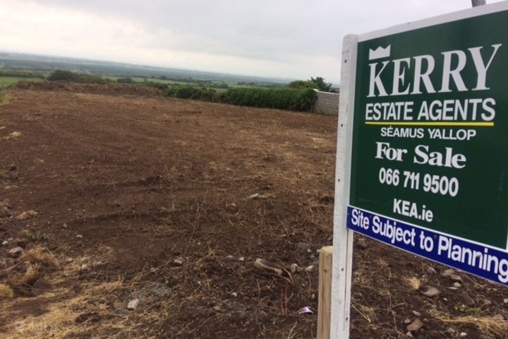 Chapel Road, Ballyheigue, Co. Kerry, V92FN83