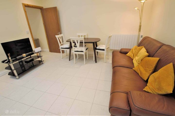 Albert College Park, Glasnevin, Dublin 11, Glasnevin, Dublin 11