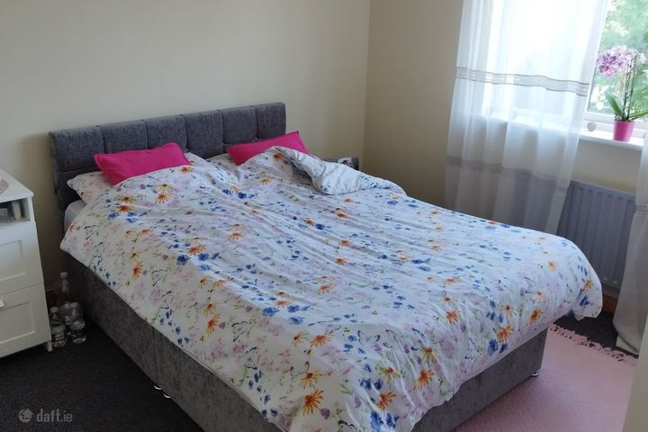 128 Manorfield, Kinnegad, Co. Westmeath