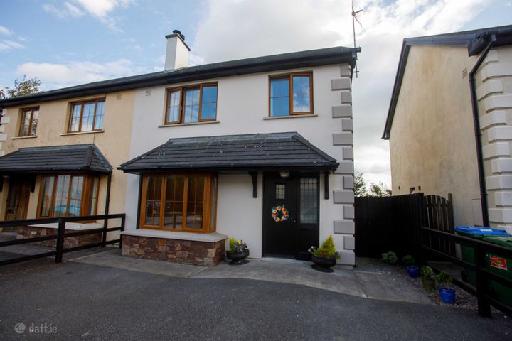8 Tochar View, Causeway, Co. Kerry, V92T2H2