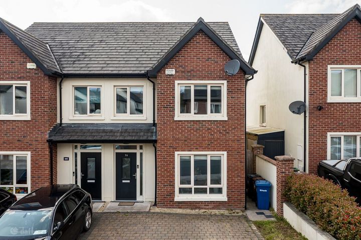 16 Cois Glaisin Rise, Johnstown, Navan, Meath