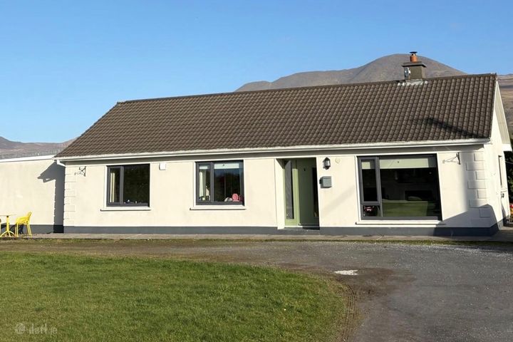 Carrachaun, Ballydavid, Ballinloghig, Co. Kerry, V92XP21